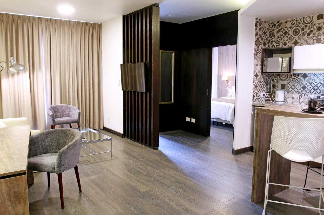 Urban Suites Apart Hotel 산타 크루즈 드 라 시에라 외부 사진