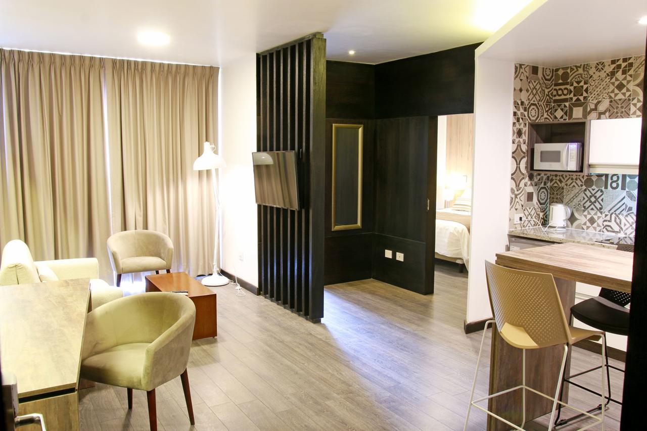 Urban Suites Apart Hotel 산타 크루즈 드 라 시에라 외부 사진