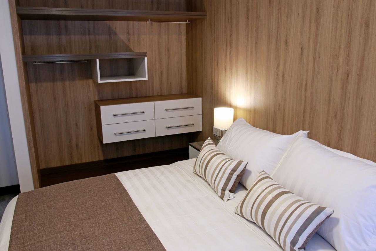 Urban Suites Apart Hotel 산타 크루즈 드 라 시에라 외부 사진